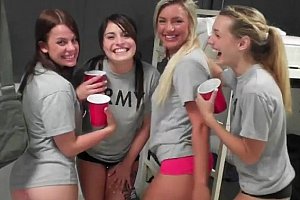 squirtingfuketube
